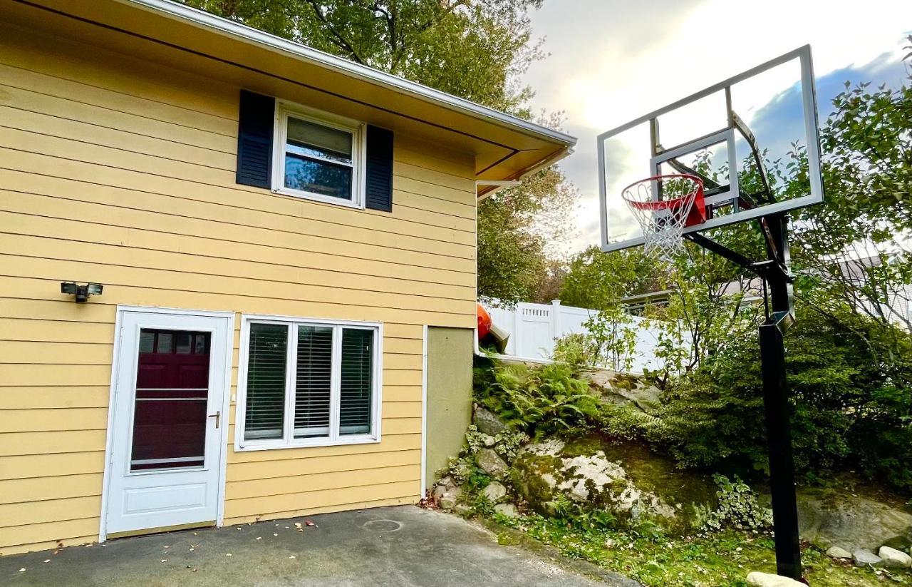 Private Apartment With Kitchen & Laundry In North End 曼切斯特 外观 照片