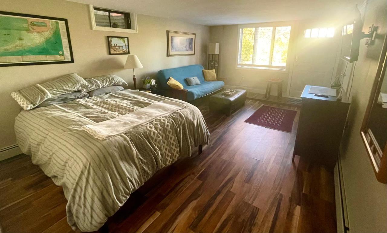 Private Apartment With Kitchen & Laundry In North End 曼切斯特 外观 照片